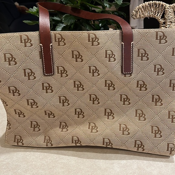 Dooney & Bourke Tan and Brown Tote Bag - Picture 5 of 15
